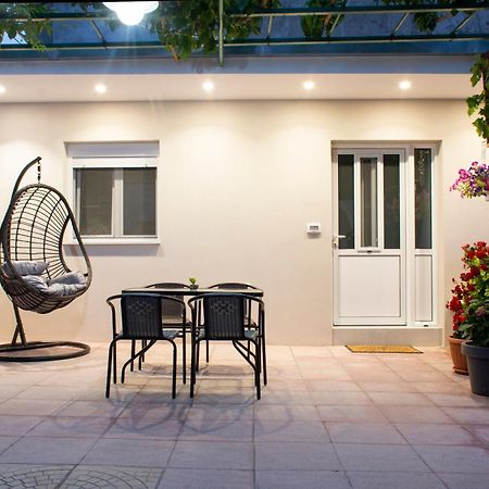 Garden House Apartamento Kíssamos Exterior foto